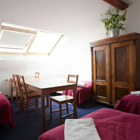 פראג Hostel Rosemary מראה חיצוני תמונה