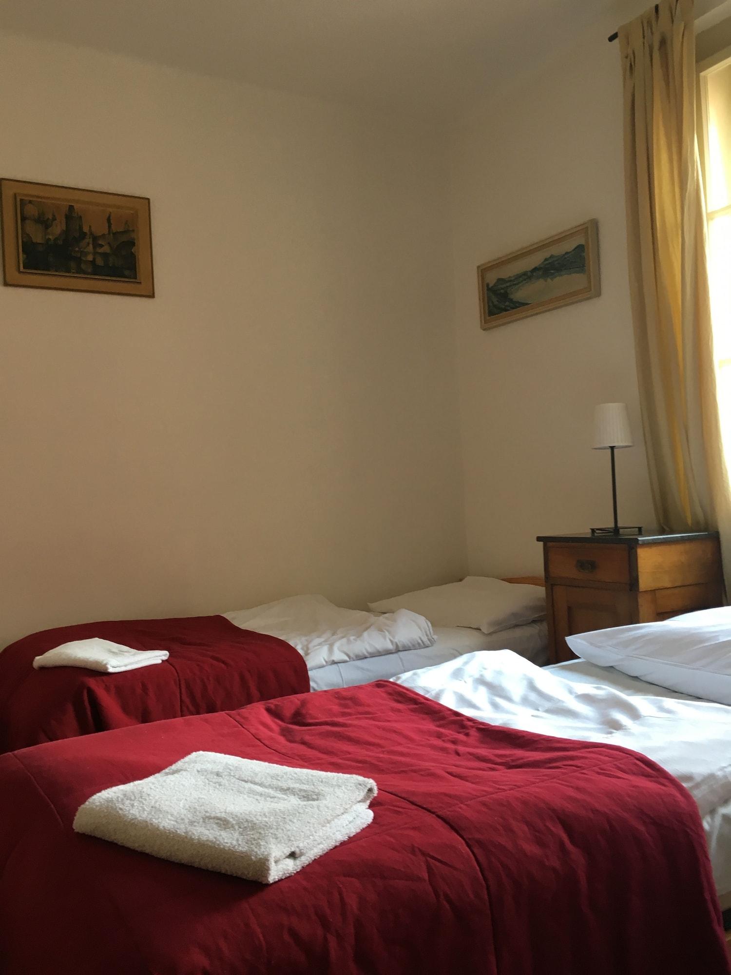 פראג Hostel Rosemary מראה חיצוני תמונה