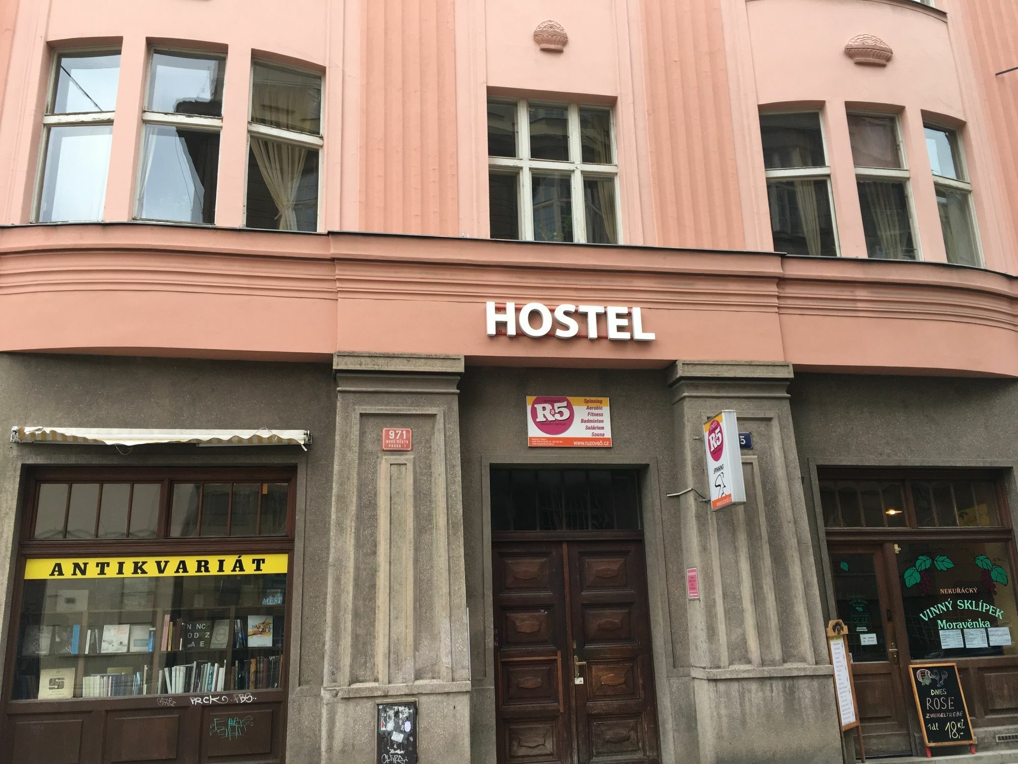 פראג Hostel Rosemary מראה חיצוני תמונה